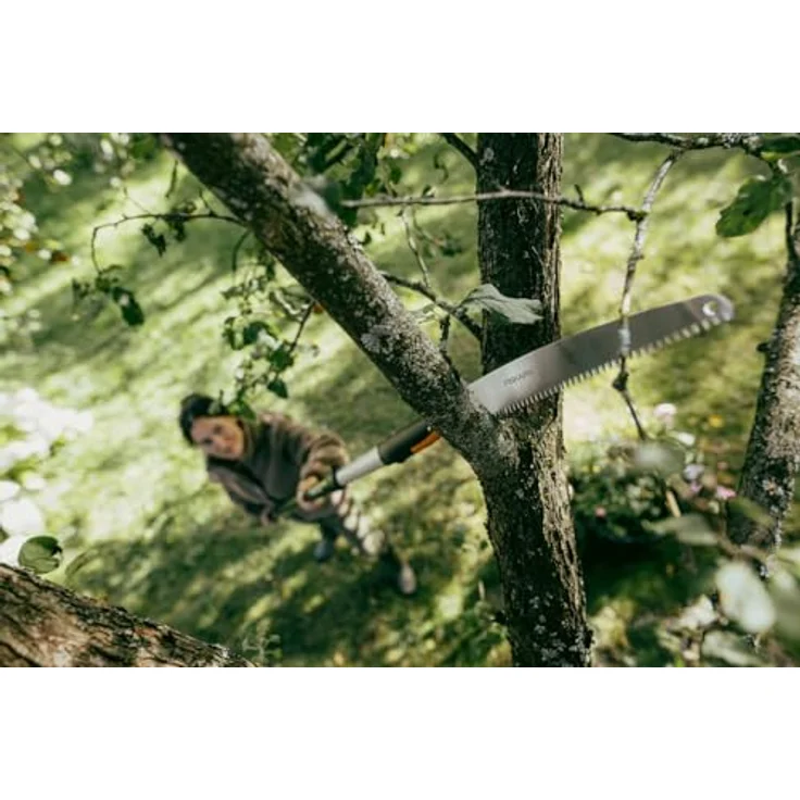Fiskars Gartensäge OneClick, Handsäge mit gehärtetem Stahlblatt und ergonomischem Design für präzise Schnitte – Bild 3