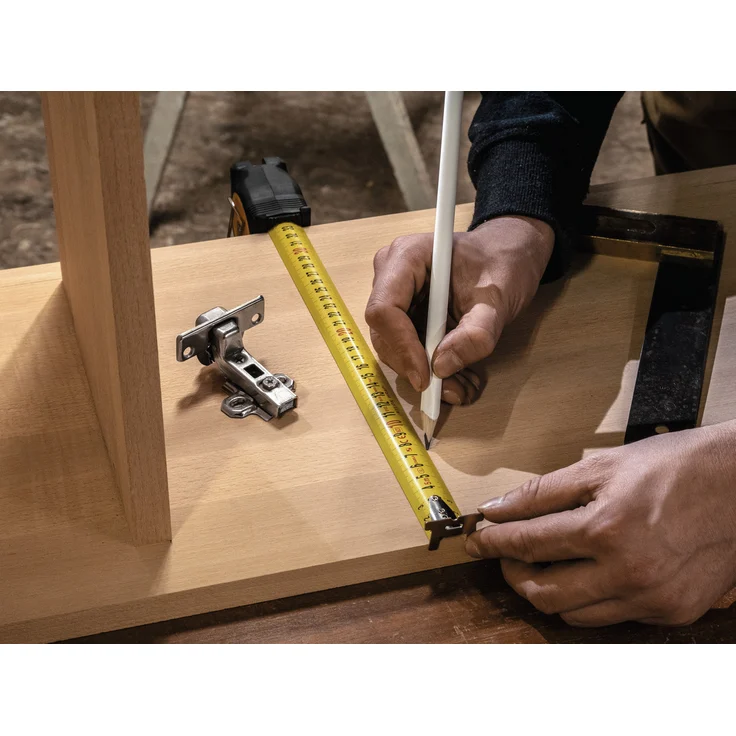 STABILA Taschenbandmaß BM 300, 5 m, Maßband mit doppelseitiger metrischer Skala, bruchsicheres PC/ABS-Gehäuse, SPIKES-Haken, Stahlband mit NYLON-WRAP-Ummantelung, Gürtel-Clip, MID-Genauigkeit – Bild 9