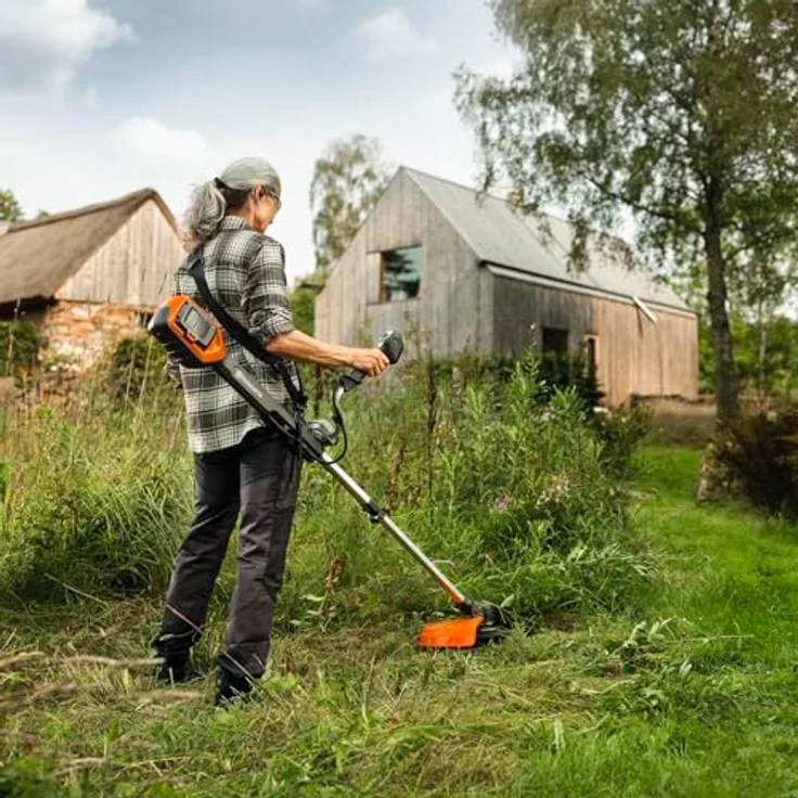 Husqvarna Akku-Rasentrimmer 220iR, 36V bürstenloser Motor, Boost-Modus, 36 cm Schnittbreite, klappbarer Griff – Bild 4