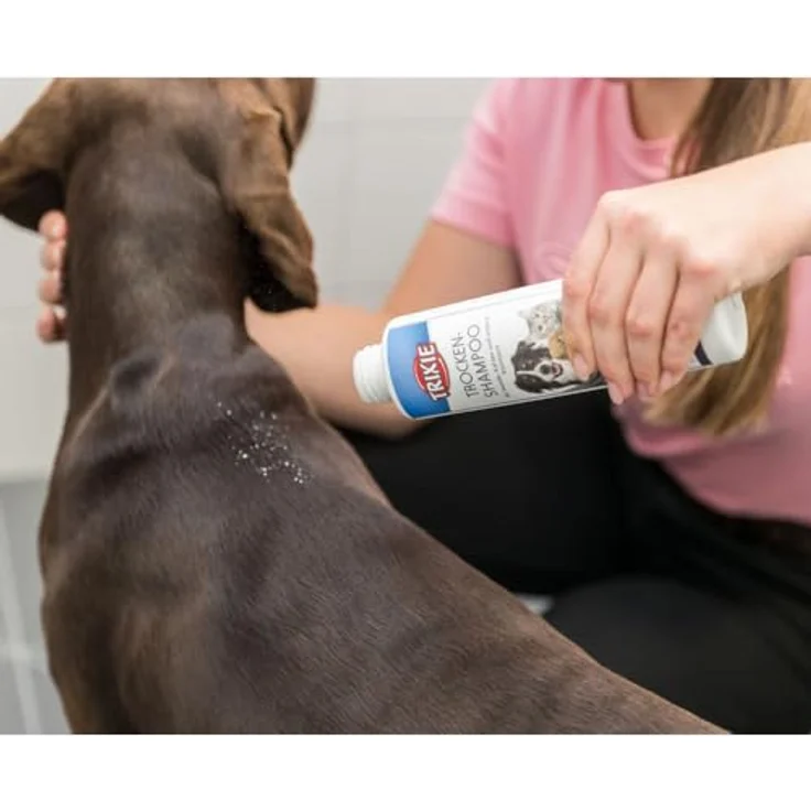 Trixie Trocken-Shampoo für Hunde, Katzen & Kleintier 100 g – Bild 3