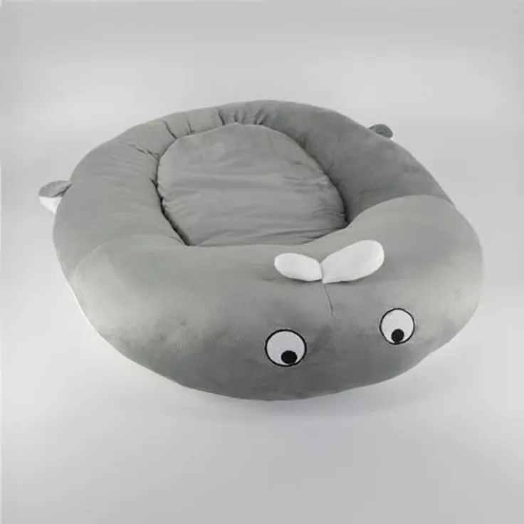 Kvota Haustierbett Haustierliege Hundebett Hundeliege Katzenliege „Wal“ oval, klein, 60x50x10 cm, weich. Antirutsch-Noppen, Grau