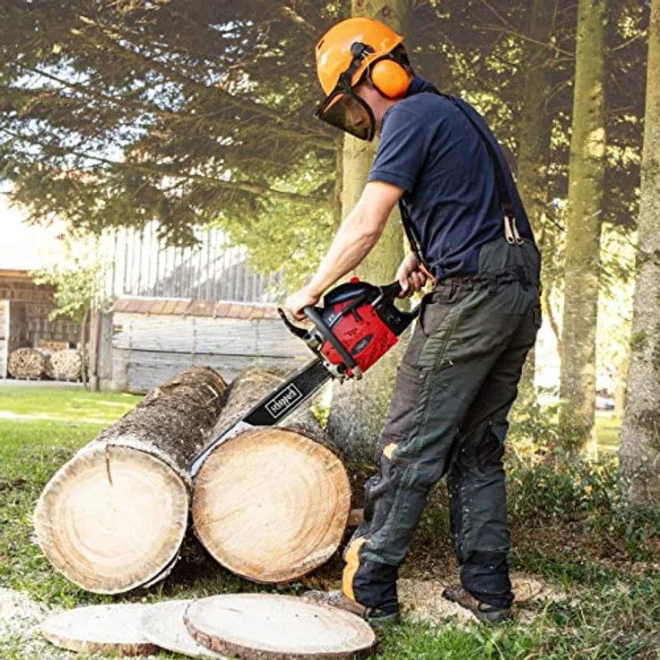 Scheppach Benzin Kettensäge CSP5300 Motorsäge, 51cm Schwertlänge, 2 Takt Benzinmotor mit 53cm³ Hubraum & 2,7PS, Schnittstärke Ø 47cm, ProCut Schwert / - kette, automatische Kettenschmierung – Bild 3