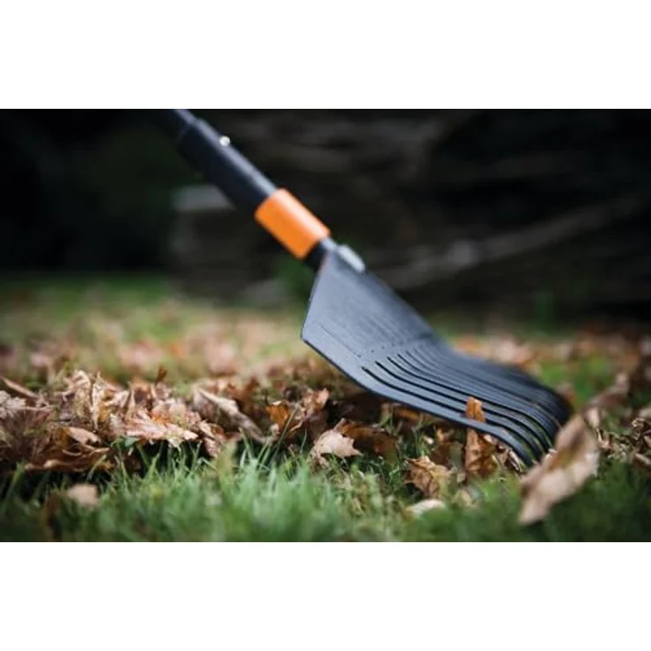 Fiskars Laubbesen, Werkzeugkopf, 25 Zinken, Breite: 50 cm, Kunststoff-Zinken, Schwarz-Orange, QuikFit, 1000642 – Bild 3