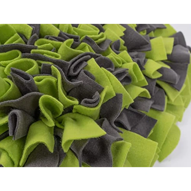 TrendPet Schnüffelteppich Schnüffelmatte für Hunde 48x48 cm 10 cm dick und rutschfest (Grün) – Bild 3