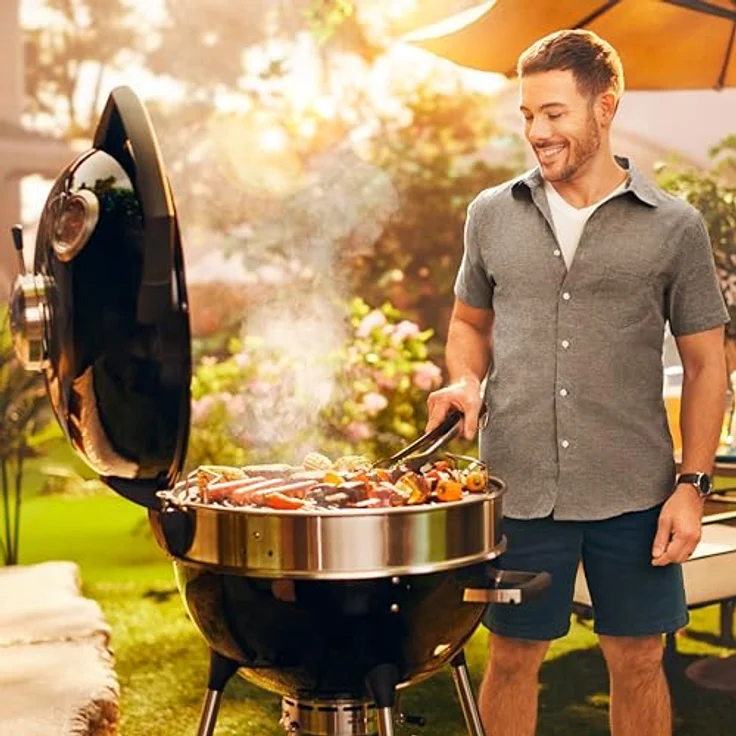 Napoleon PRO22 Profi Holzkohle-Kugelgrill, 55 cm Grillrost, porzellanemaillierter Deckel, verchromtes Grillrost, langlebiger Stahlkörper, rotisserie-ready – Bild 2