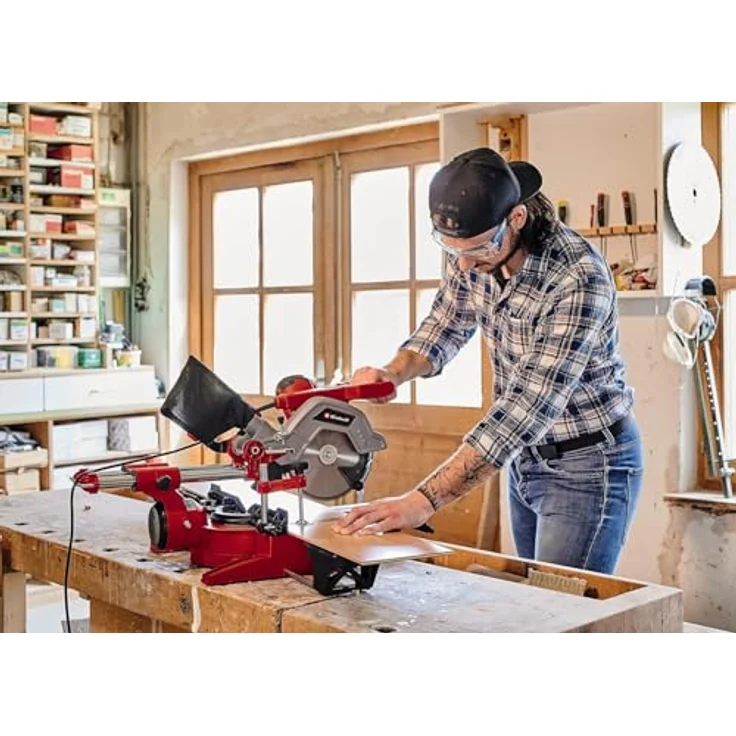 Einhell Zug-Kapp-Gehrungssäge TE-SM 216 Dual (1.800 W, Ø216 x Ø30, 215-305 mm Schnittbreite bei 45°-90°, Winkeleinstellung, Spindle-Lock, Spannvorrichtung, inkl. Hartmetall-Sägeblatt) – Bild 6