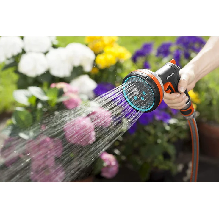 GARDENA Premium Multibrause Gartenbrause zum Bewässern und Reinigen, 5 Sprühbilder, Schmutzsieb, Dauerarretierung, robust, Frostschutz (18317-20) – Bild 5