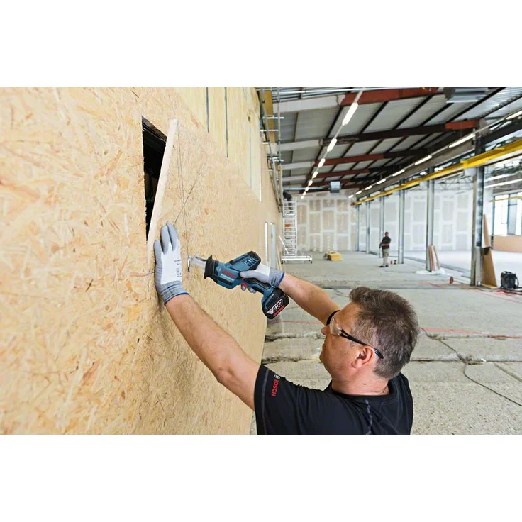 Bosch Professional Professional 18V System Akku Säbelsäge GSA 18 V-LI C (Compact Version, 3x Säbelsägeblatt, ohne Akkus und Ladegerät, in L-BOXX) – Bild 4
