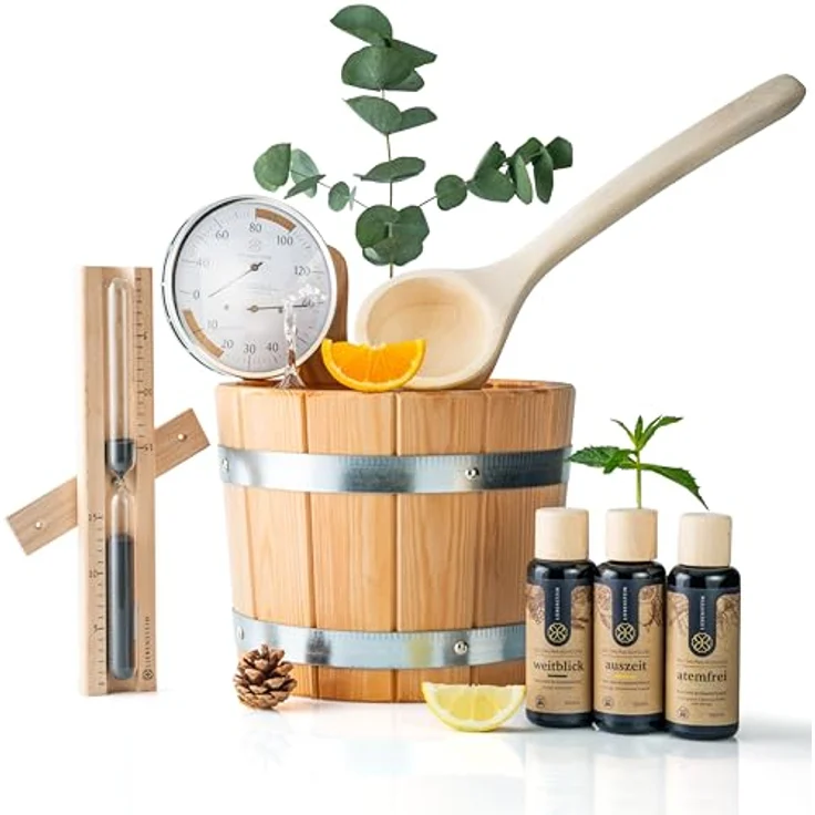 Liebenstein Sauna-Aufgussset 4-teilig, hochwertiges Sauna Zubehör Set mit Saunaeimer, Bio-Aufgüsse in Orange, Zitrone und Ingwer, Sanduhr & Hygrometer/Thermometer – Bild 1