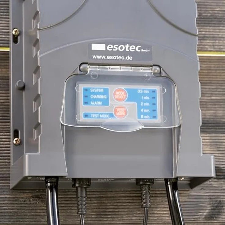 Esotec Solar Bewässerungssystem WaterDrops, 50 regulierbare Tropfer für wassersparende Pflanzenbewässerung, inkl. NiMh Akku und Solarmodul – Bild 6