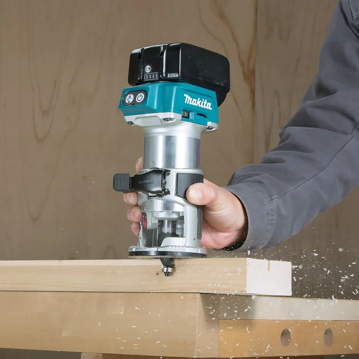 Makita DRT50ZJX2 Multifunktionsfräse Oberfräse, Kantenfräse (18,0 V, inklusive 3 Fräsmodule im MAKPAC, ohne Akku, ohne Ladegerät, 800 Watt) – Bild 4