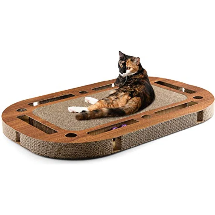 CanadianCat Company | XXL Katzenspielplatz 85 x 54 x 5,8 cm mit integrierter Kratzpappe, interaktives Katzenspielzeug Kratzbrett in Holzoptik Kratzkarton