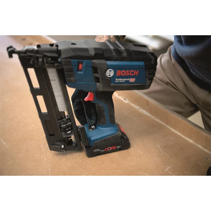 Bosch Professional Akku-Nagler GNH 18V-64 M in L-BOXX – Bild 4