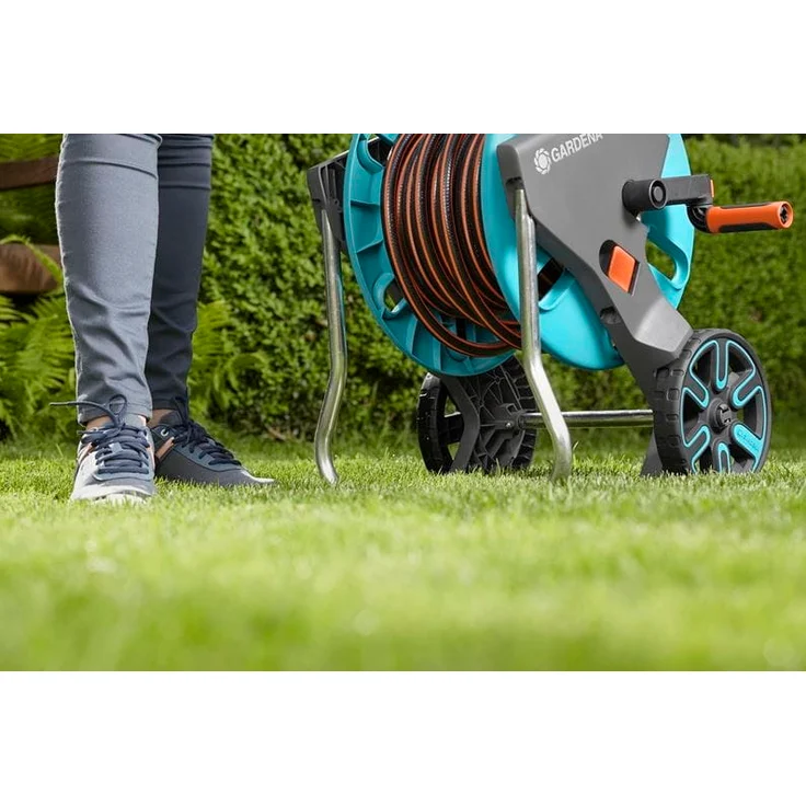GARDENA Schlauchwagen CleverRoll M Easy Set bis zu 60 m Schlauchkapazität, inklusive 20 m Schlauch 13 mm (18517-20) besonders standfest, mit komfortabler Schlauchführung in robustem Metallrahmen, Nachtropfstopp – Bild 6