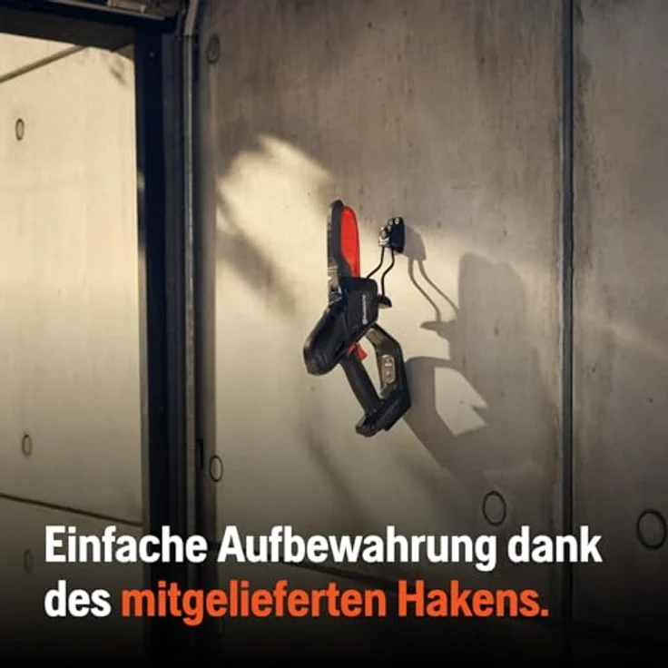 Husqvarna Aspire P5-P4A, Akku-Kettensäge mit Akku & Ladegerät, optimal zum Schneiden von Ästen bis 75 mm Durchmesser, inkl. Wandaufbewahrungshaken – Bild 4
