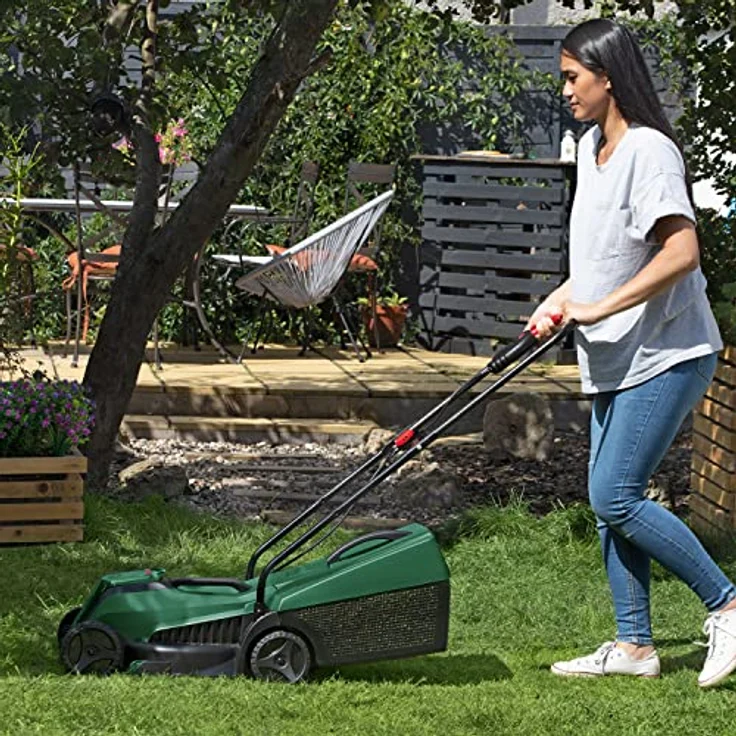 Bosch Akku-Rasenmäher EasyMower 18V-32-150 (Bis zu 100 m2 mit einem 3,0-Ah-Akku; 18-Volt-System; Schnittbreite: 32 cm; mit Ladegerät und 3,0-Ah-Batterie) – Bild 3