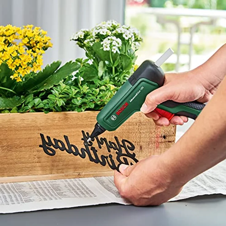 Bosch Akku-Klebepistole AdvancedGlue 18V (ohne Akku; 18V System; 4x Klebestifte; Aufheizen in 90 Sek; Dual-Temp-Modus 130°C - 200°C; im Karton) – Bild 3