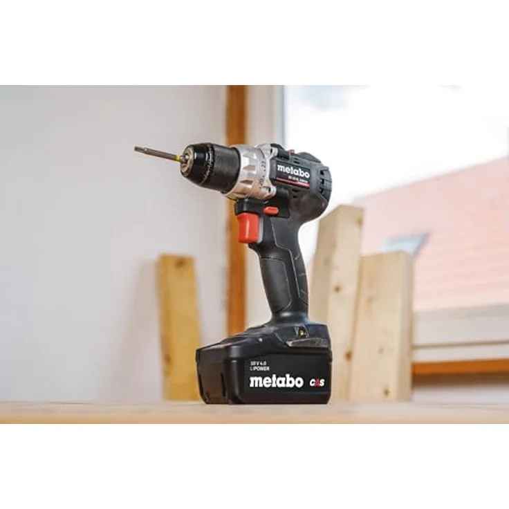 Metabo Akku-Bohrschrauber BS 18V BL BlackEdition, bürstenlos mit 4,0Ah Akku und Ladegerät, inkl. Schnellspannbohrfutter und LED-Arbeitslicht – Bild 7