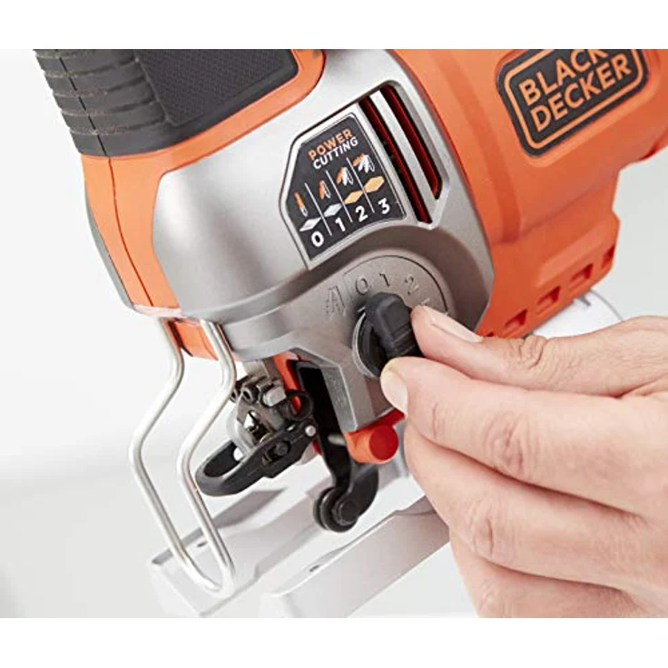 Black & Decker Elektronik-Pendelhub-Stichsäge (650W, 3 Pendelhubstufen, variable Hubzahl, Aluminium-Druckguss-Sägeschuh, Staubabsaugvorrichtung, für gerade-, Kurven- und Gehrungsschnitte) – Bild 13