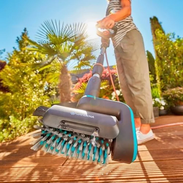 GARDENA Walzenbürste Medium 14849-20, Zubehör für Akku-Multi-Reiniger AquaBrush, sanfte Reinigung für sensible Oberflächen wie Holzterrassen – Bild 2