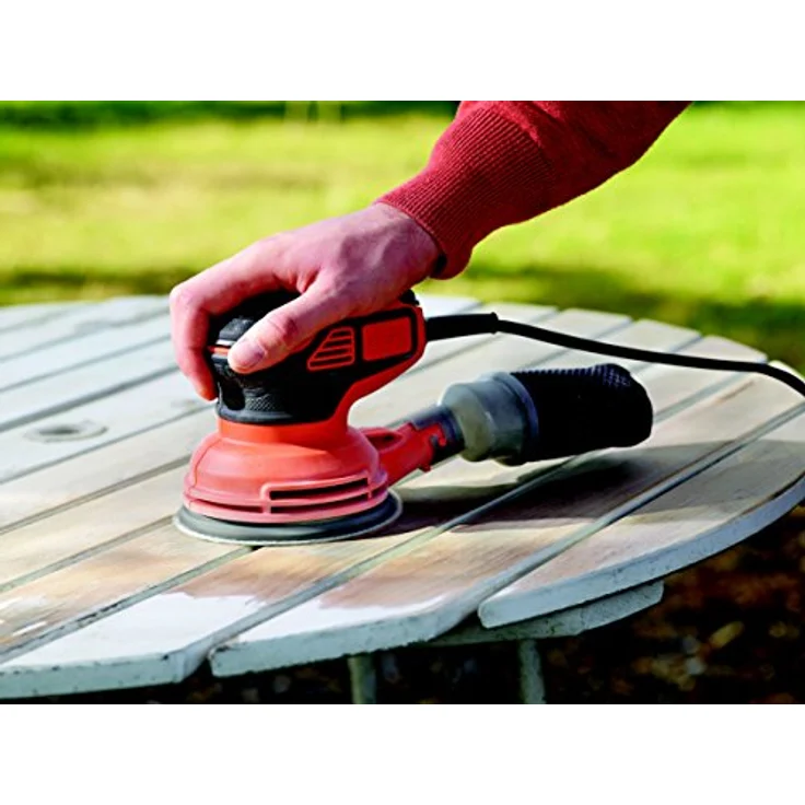 Black+Decker Exzenterschleifer (240W, mit integrierter Staubabsaugung, zum Schleifen-Polieren, werkzeugloser Zubehörwechsel, ergonomisches Griffdesign, Klettfix-System) KA199 – Bild 3