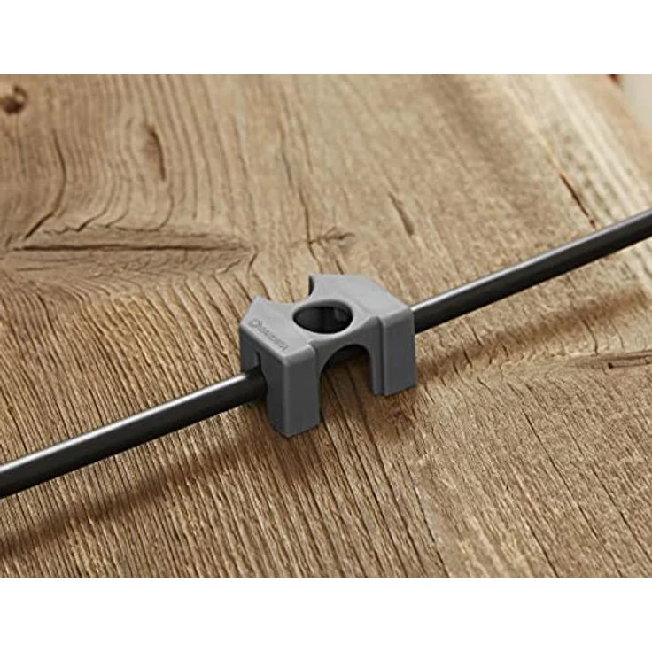 GARDENA Micro-Drip-System Rohrklemme 4.6 mm (3-16 Zoll): Rohrhalterung zur Rohrbefestigung auf festem Untergrund und Sprühdüsenfixierung (8379-20) Bewässerungszubehör – Bild 4