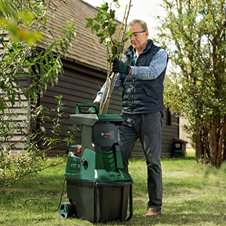 Bosch Leisehäcksler AXT 25 D (2.500 W; geeignet für Hartholz und Dornensträucher; integrierte Fangbox 53 l; in Karton) – Bild 2