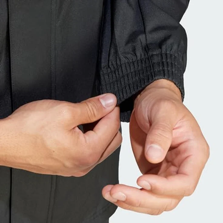 adidas Entrada 22, Herren Laufjacke, Allwetterjacke mit Reißverschluss, Kapuze und seitlichen Taschen, Schwarz, M – Bild 4