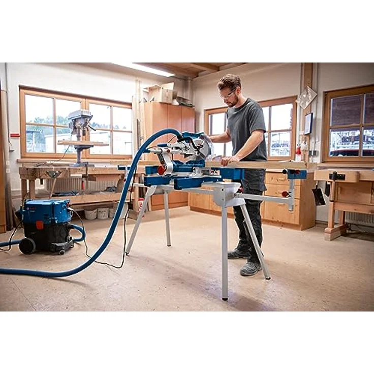 Bosch Professional mobile Kapp- und Gehrungssäge GCM 305-254 D (schneidet bis zu 90 x 305 mm, inkl. 1x Kreissägeblatt, 2x Werkstückauflage, Staubbeutel, Klemme) – Bild 5