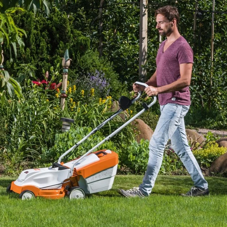 Stihl RMA 235 Akku-Rasenmäher ohne Akku ohne Ladegerät – Bild 2