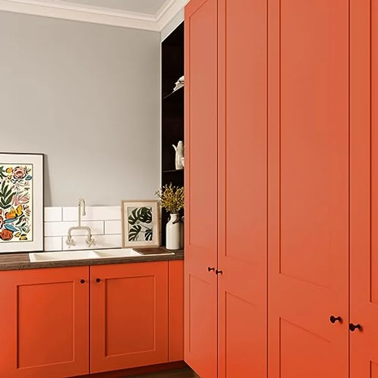 MissPompadour Holzfarbe Orange mit Goldfisch, 2,5L seidenmatte Möbelfarbe für Innen & Außen, witterungsbeständig, hohe Deckkraft, wasserbasiert – Bild 5