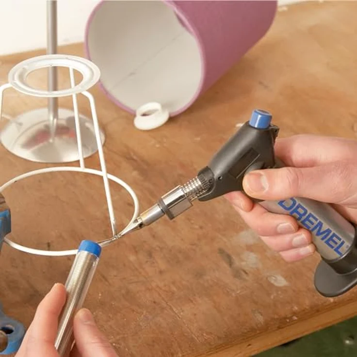 Bosch Home & Garden Lötkolben VersaFlame (2200-5), Multifunktionaler Butangas Lötkolben mit Piezo-Zündung, 34ml Tankinhalt, bis zu 1200 °C – Bild 5