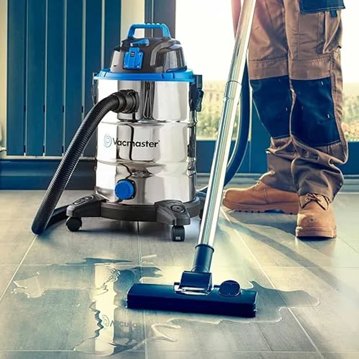 Vacmaster VQ1530SFDC Nass-Trockensauger, 1500W, 30L Edelstahl, starke Saugleistung, integrierte Steckdose, Dualmodus Fußbodenkopf – Bild 4