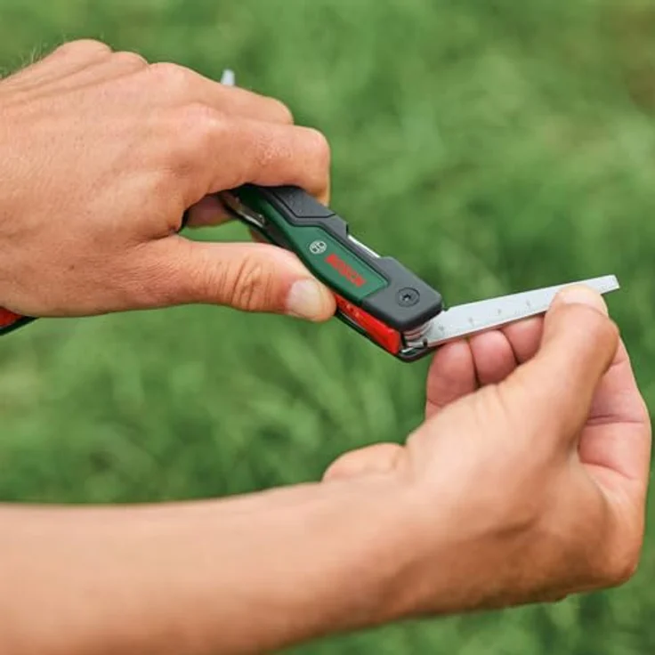 Bosch 16-in-1 Multi-Tool, Multifunktionswerkzeug aus Edelstahl mit Softgrip, verriegelbarer Zange, Schraubendrehern, Messern und Säge für Heimwerken und Camping – Bild 3