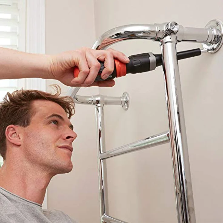 Black+Decker BCF601C-XJ BCF601C Stabschrauber (LED-Arbeitsleuchte, Rechts--Linkslauf + automatische Spindelarretierung, inkl. 5 TLG. Schrauber-Bit Set, 4X Alkaline Batterien + Schaftverlängerung) – Bild 4