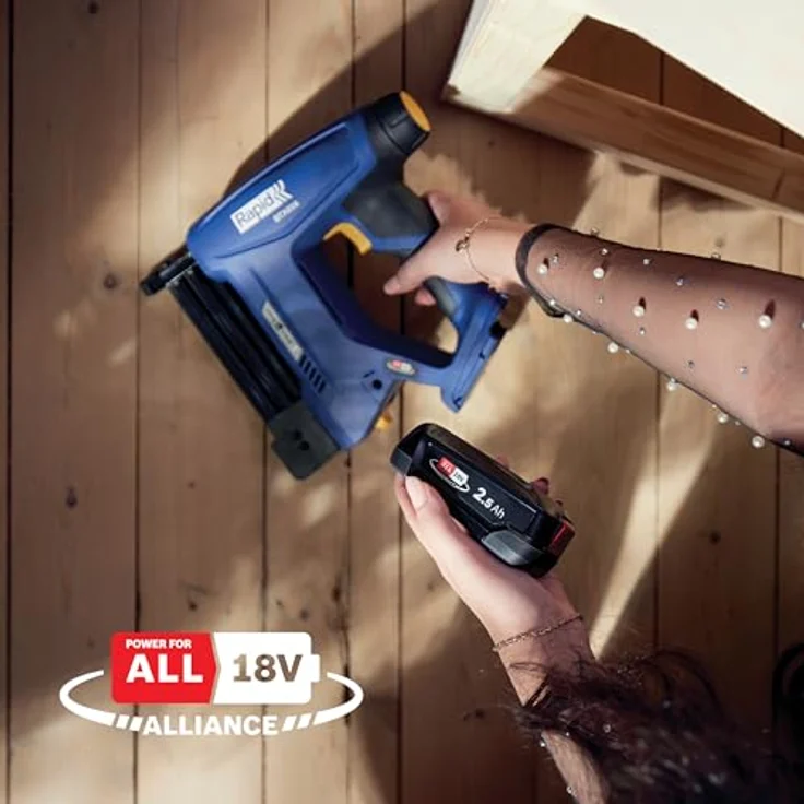 Rapid Akku-Tacker BTX606 18 V, leistungsstarker Tacker für Klammern und Nägel mit einstellbarer Schlagkraft, inkl. 120 Klammern – Bild 3