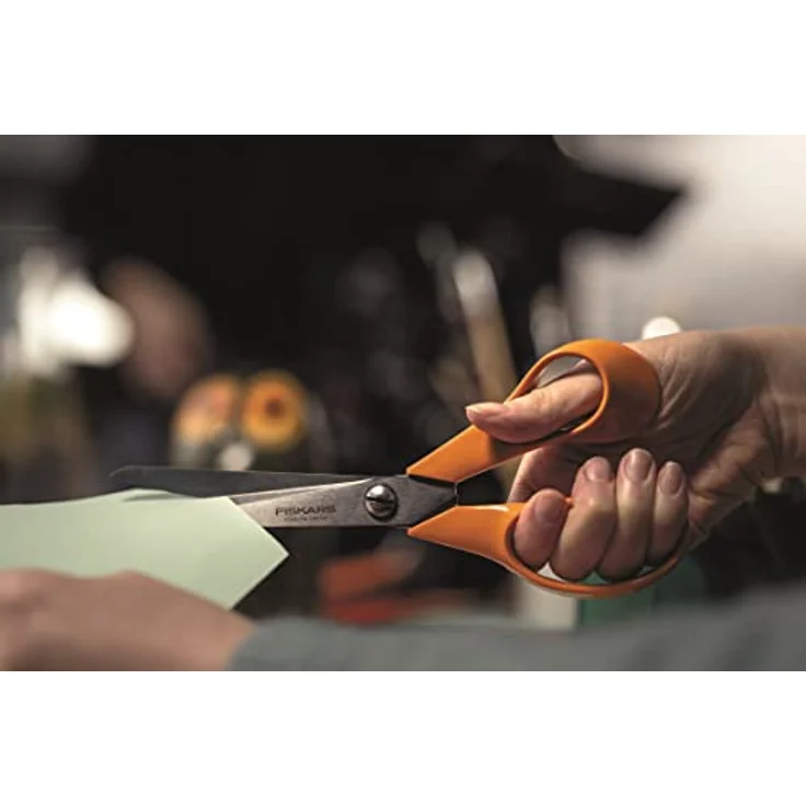 Fiskars Universalschere, Länge 24 cm, Rostfreie Stahl-Klinge-Kunststoff-Griffe, Orange, Classic, S94, 1001538 mittelgroß – Bild 4