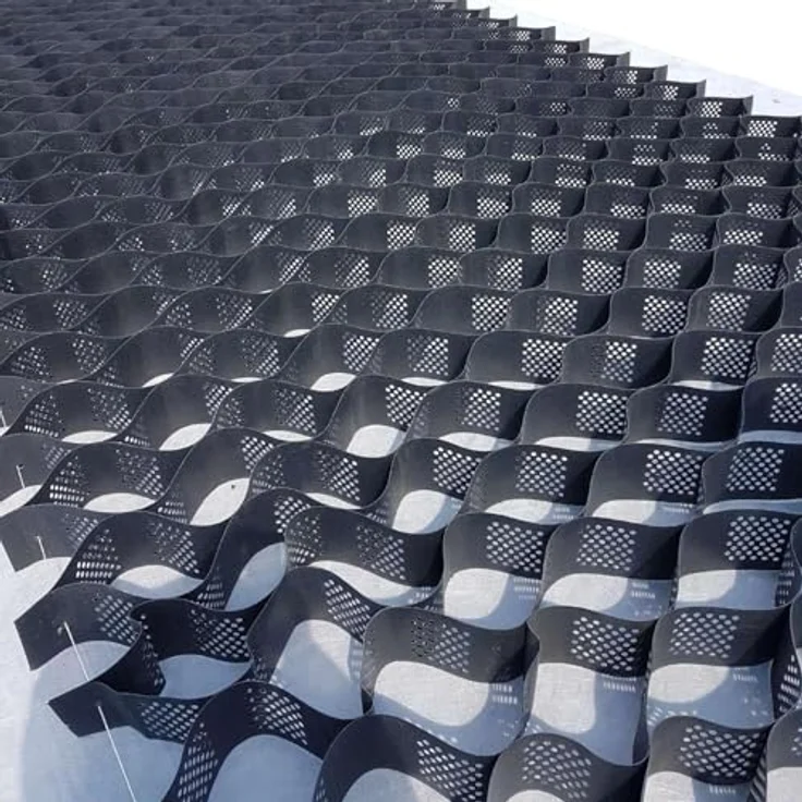 Florade® Bodenstabilisierungs-Geogitter - Langlebig & Wetterfest | Flexibel & Anpassbar | Einfache Installation | Geotextil | Ideal für Park- & Sportplätze | Höhe: 50mm / Breite: 2,5 m / Länge: 6,5m – Bild 1