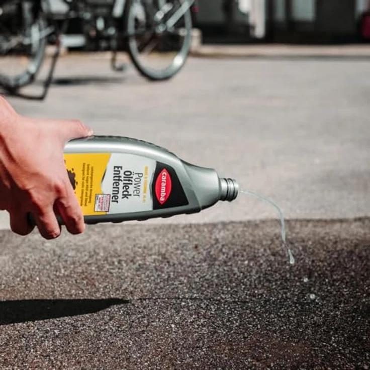 Caramba Power Ölfleck Entferner (1 l) – starkes Reinigungsmittel gegen Ölflecken – mühelose Reinigung von Garagenboden, Auffahrt, Gehweg und mehr – Bild 2