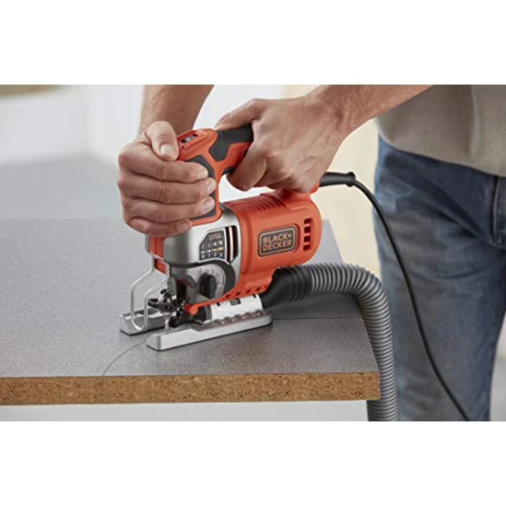 Black & Decker Elektronik-Pendelhub-Stichsäge (650W, 3 Pendelhubstufen, variable Hubzahl, Aluminium-Druckguss-Sägeschuh, Staubabsaugvorrichtung, für gerade-, Kurven- und Gehrungsschnitte) – Bild 10