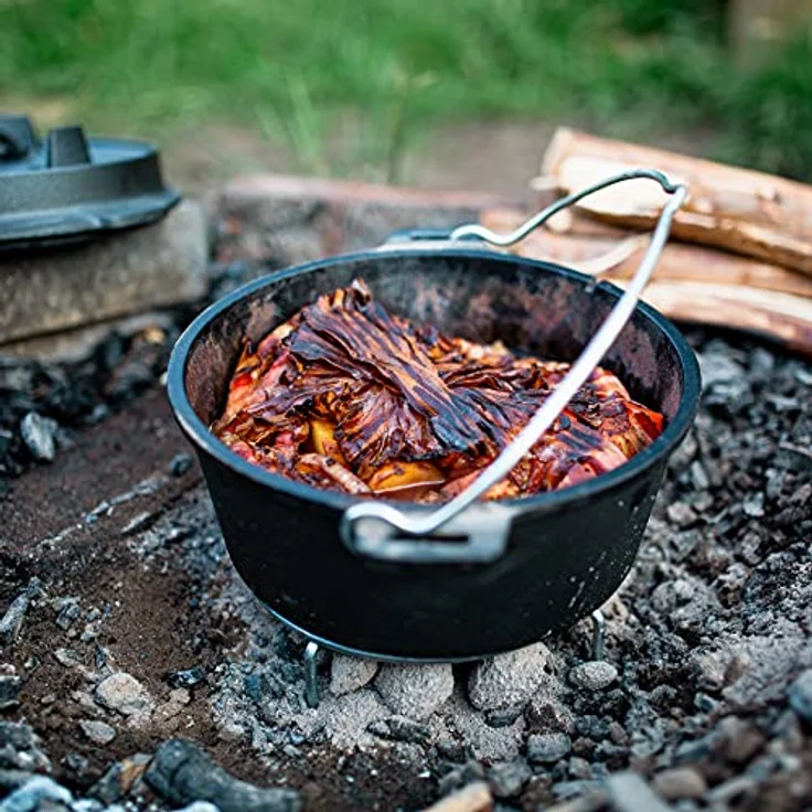 BBQ-Toro Dutch Oven Premium Serie | 9,0 Liter (DO9P), Topf mit Füße | bereits eingebrannt - preseasoned | Verschiedene Größen | Gusseisen Kochtopf | Bräter mit Deckelheber – Bild 4