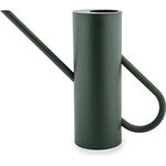 Stelton Bloom Blumengießkanne 2L, für Zimmerpflanzen. Giesskanne mit langem Ausgießer, pulverbeschichtet mit Matter Oberfläche. Standfest durch eine gerillte Silikonmatte am Boden. Farbe: Grün