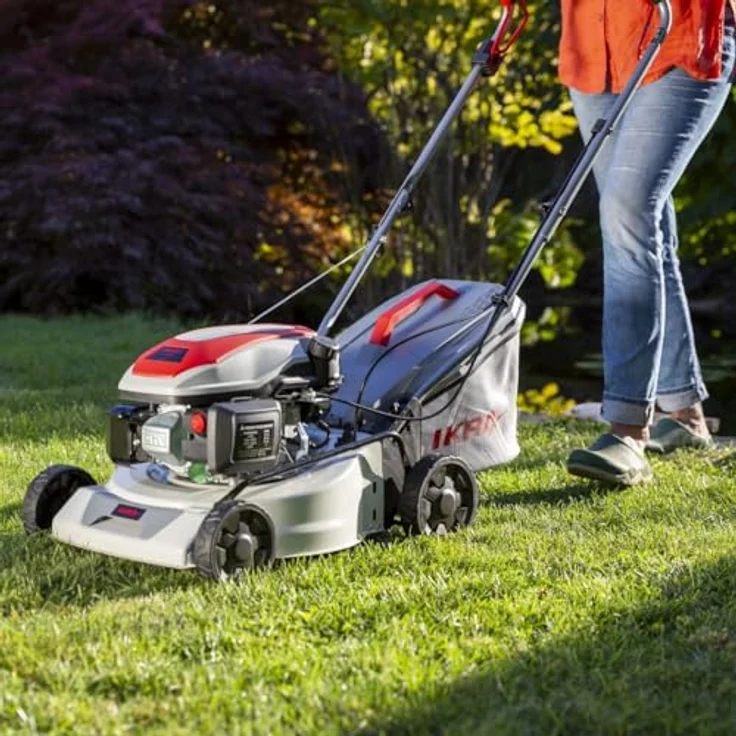 Ikra Benzin-Rasenmäher IPLM 1442, 2,6 kW mit 42 cm Schnittbreite, grau/rot, Radantrieb, 40 L Fangkorb, zentral höhenverstellbar – Bild 3