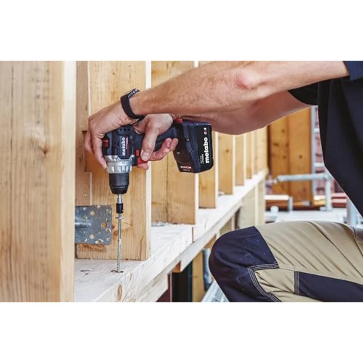 Metabo Akku-Bohrschrauber BS 18V BL BlackEdition, bürstenlos mit 4,0Ah Akku und Ladegerät, inkl. Schnellspannbohrfutter und LED-Arbeitslicht – Bild 4