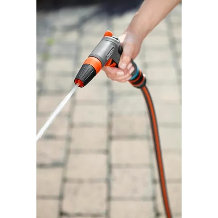 GARDENA Comfort Reinigungsspritze: Wasserspritze zum Reinigen und Sprühen, mit Impulsauslöser und Dauerarretierung, frostsbeständig (18303-20) – Bild 2