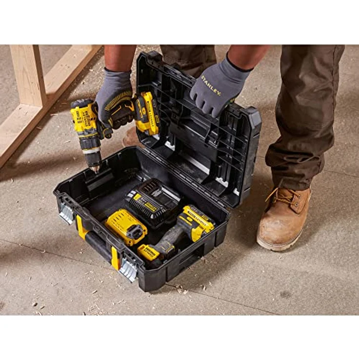 Stanley FMST1-71966 FatMax Pro-Stack Werkzeugbox (13.5 Liter, für kleinerer Handwerkzeuge + Elektrowerkzeuge, mit Schaumstoff-Einlage, rostfreie Metallverschlüsse, stapelbar – Bild 4