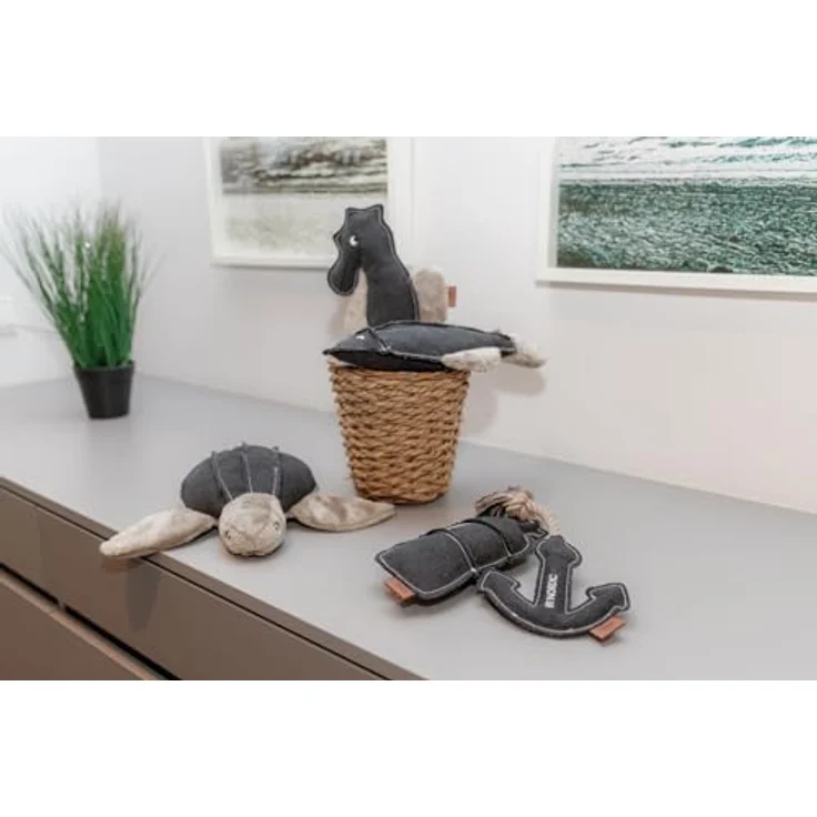 TRIXIE Be Nordic Plüschtiere für Hunde Scholle Hajo – maritimes Kuscheltier für Hunde zum Spielen und Kuscheln – robust & langlebig - 36061 – Bild 5