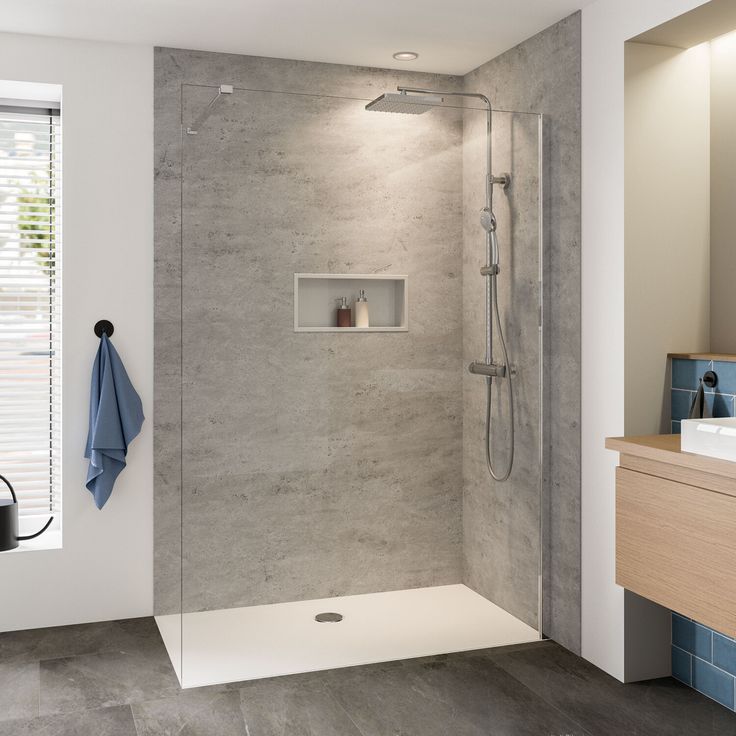 Breuer Duschwand alleinstehend Aluminium chromfarben 140 x 200 cm, elegantes Wandanschlussprofil, maximale Transparenz, barrierefreier Einbau
