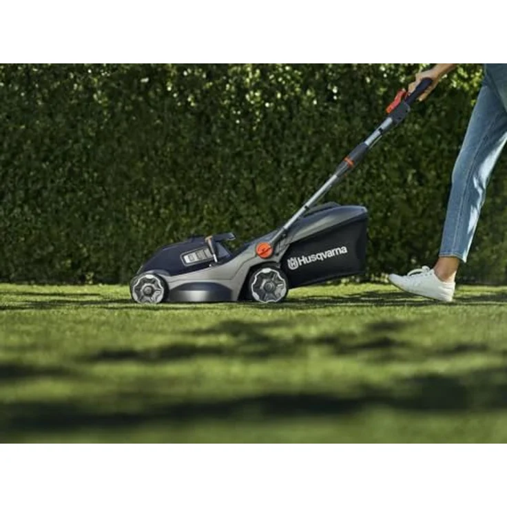 Husqvarna, Rasenmäher, Aspire LC34-P4A+B72/C70 (Akkubetrieb) – Bild 2