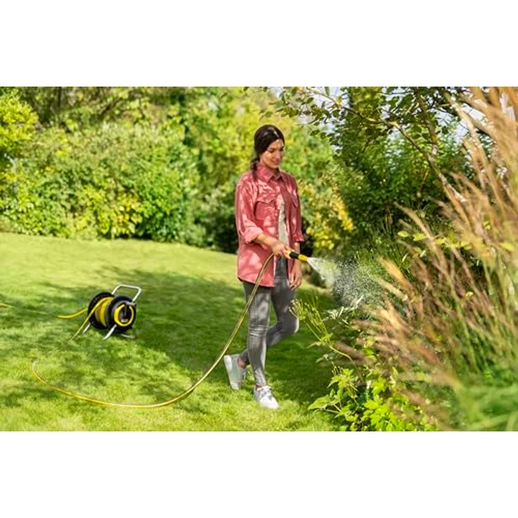 Kärcher Schlauchträger HR 4.30 Set, 2-in-1 Schlauchtrommel und Schlauchhalterung, inkl. 30 m Schlauch und Zubehör, platzsparend, Schwarz – Bild 2